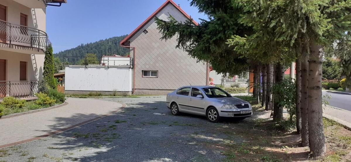 Apartments With A Parking Space Fuzine, Gorski Kotar - 19537 Luaran gambar